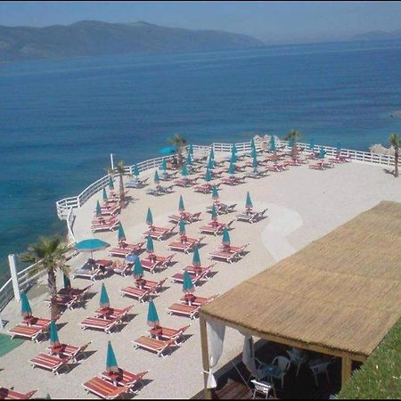 Hotel Roi Radhimë Extérieur photo