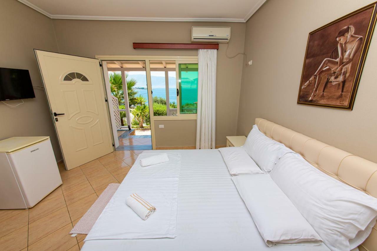 Hotel Roi Radhimë Extérieur photo