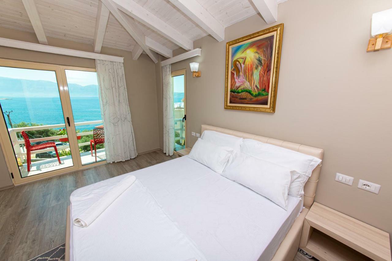 Hotel Roi Radhimë Extérieur photo